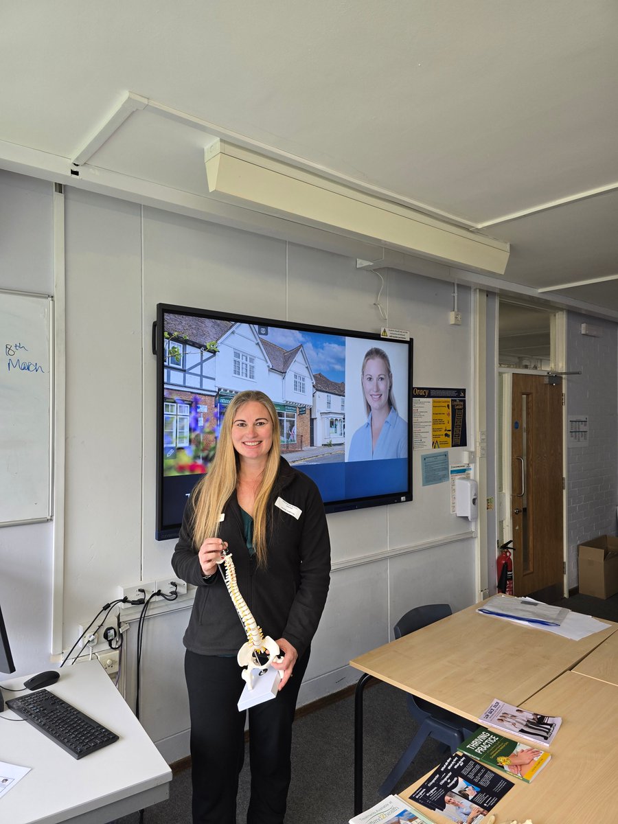 Attend2Health's tweet photo. Louise spent the morning at her old school - Presdales, talking to the Year 12's about a career in Chiropractic, Osteopathy or Physiotherapy.  

The free pens in the shape of the spine went down well too! https://t.co/qdDQKrZONt