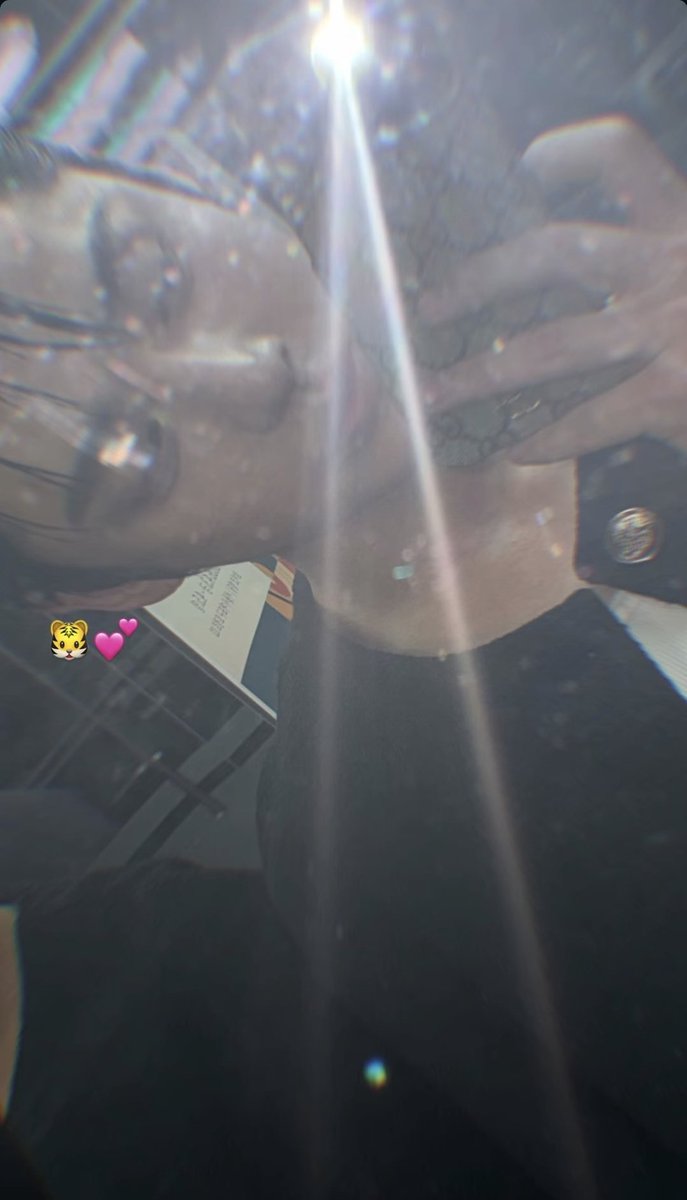 A2B1 UPDATES tweet media