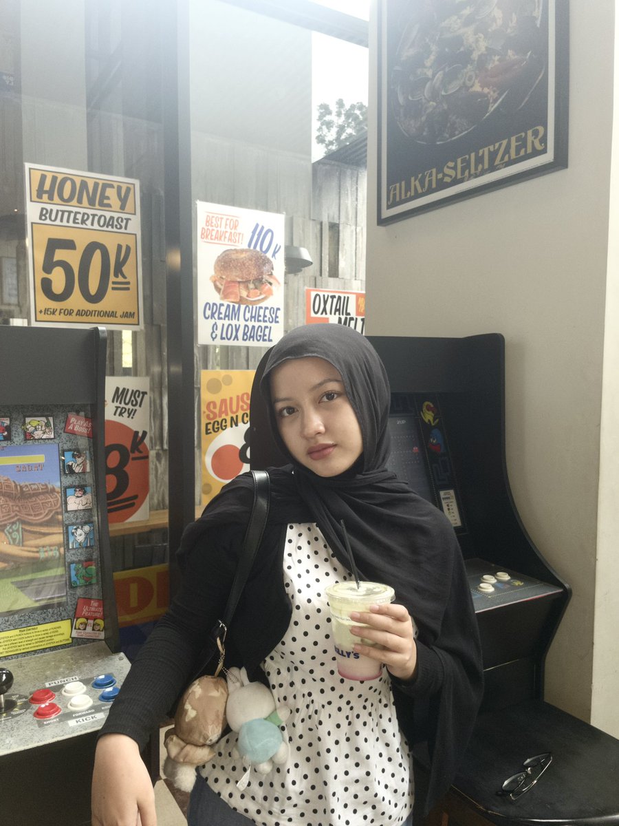 isa pls waras tweet media