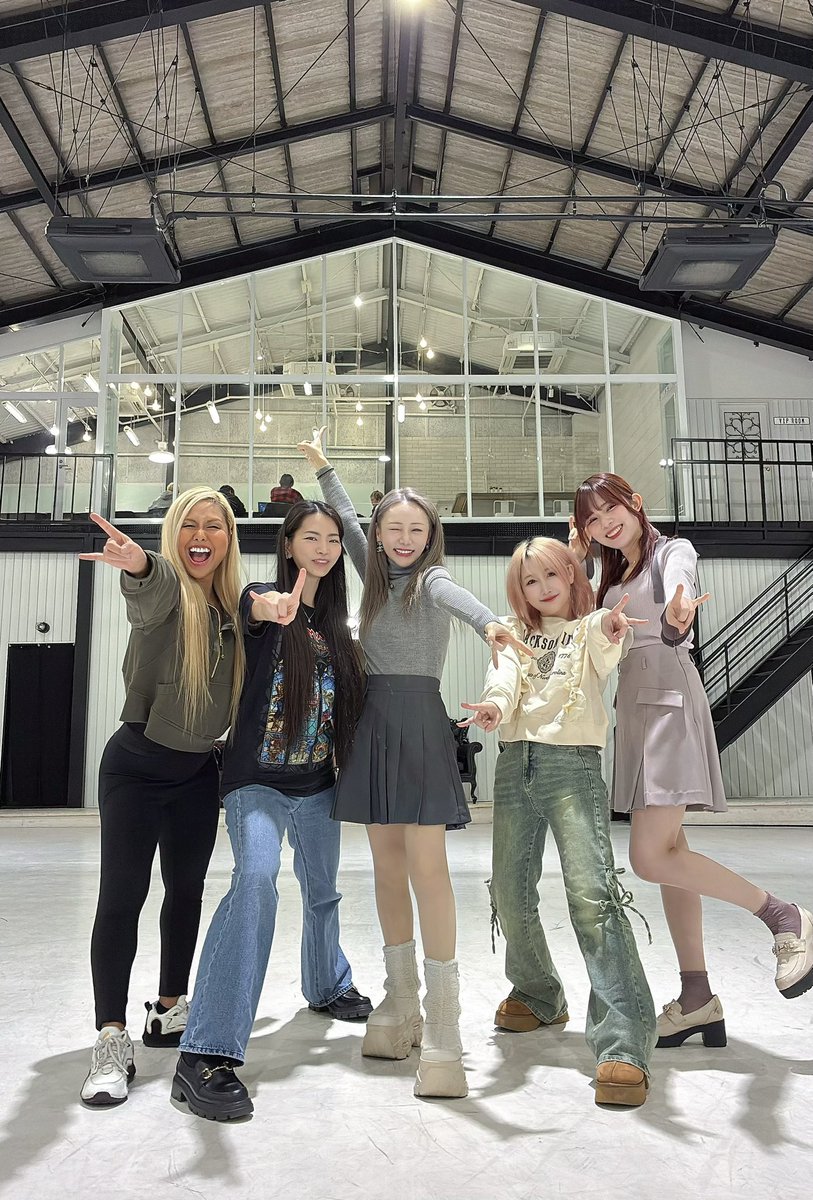 Asami LOVEBITES tweet media