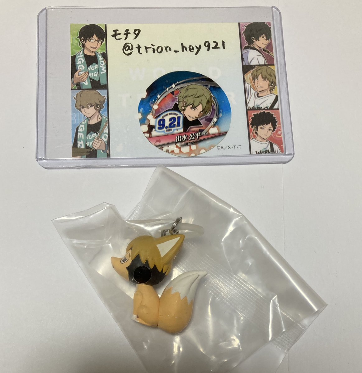 モチタ tweet media