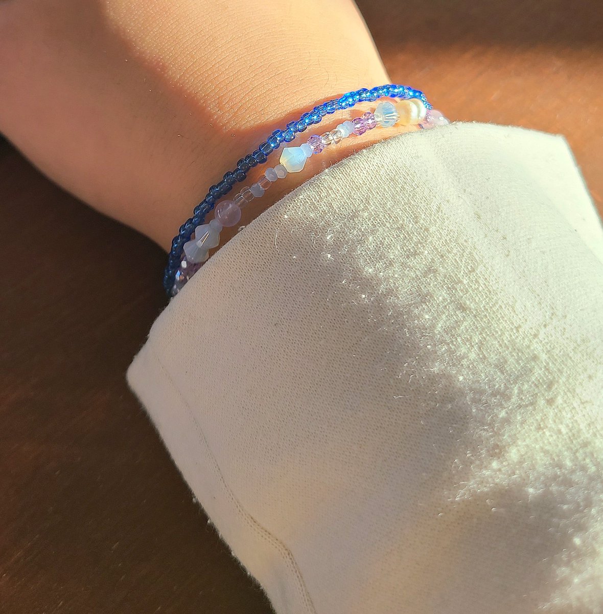 𝕊𝕠𝕞𝕟𝕚𝕦𝕞 비즈 커미션 tweet media