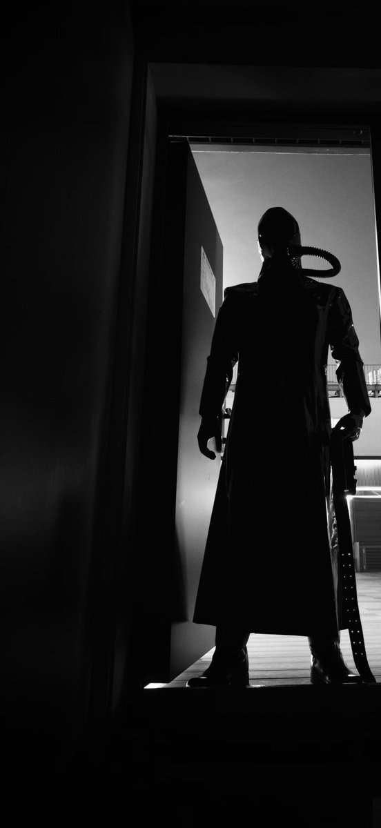 Latexnight tweet media