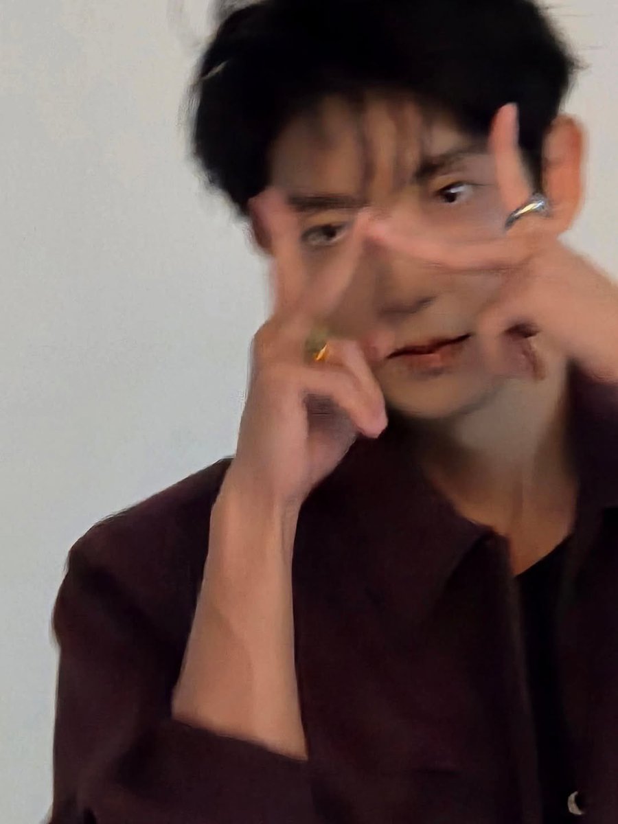 아니오빠 개잘생겨서 정병옴