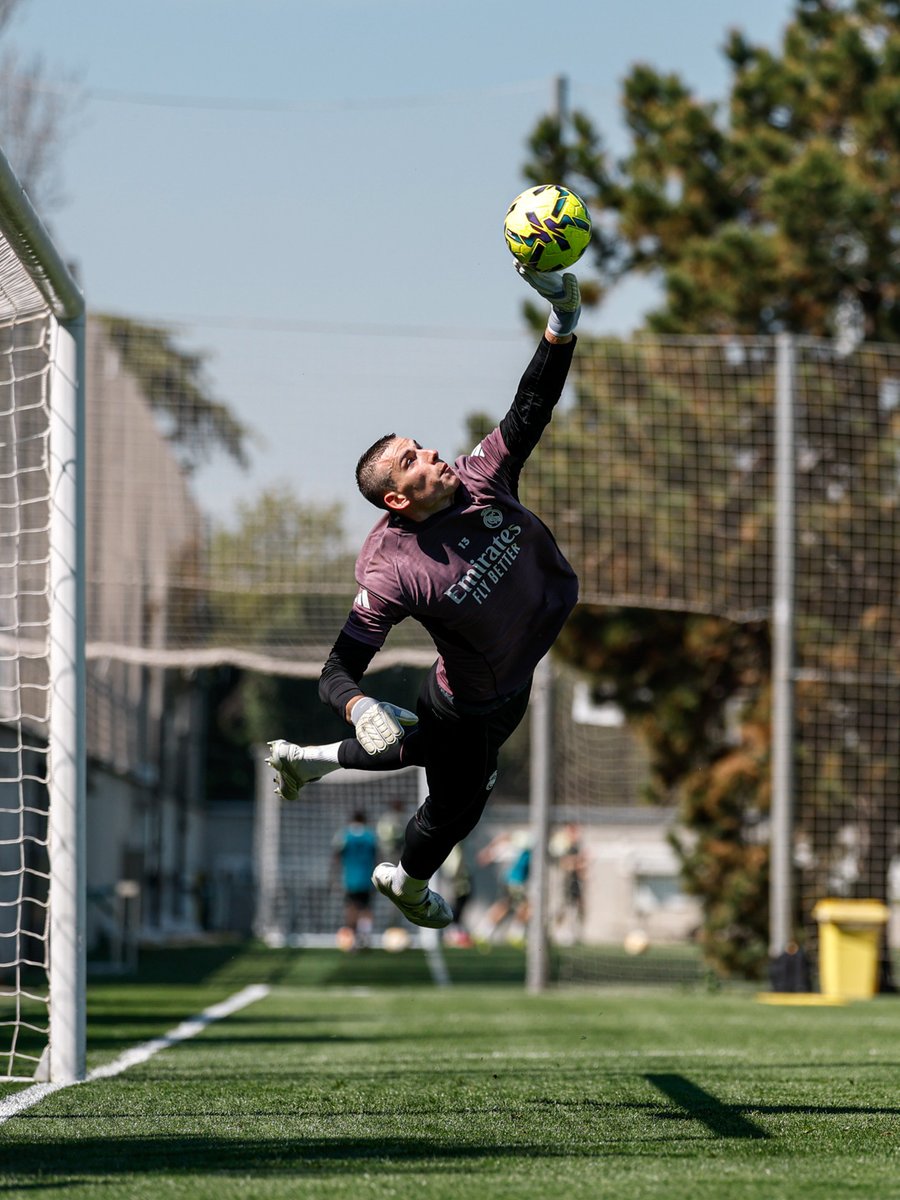 Real Madrid C.F. 🇬🇧🇺🇸 tweet media