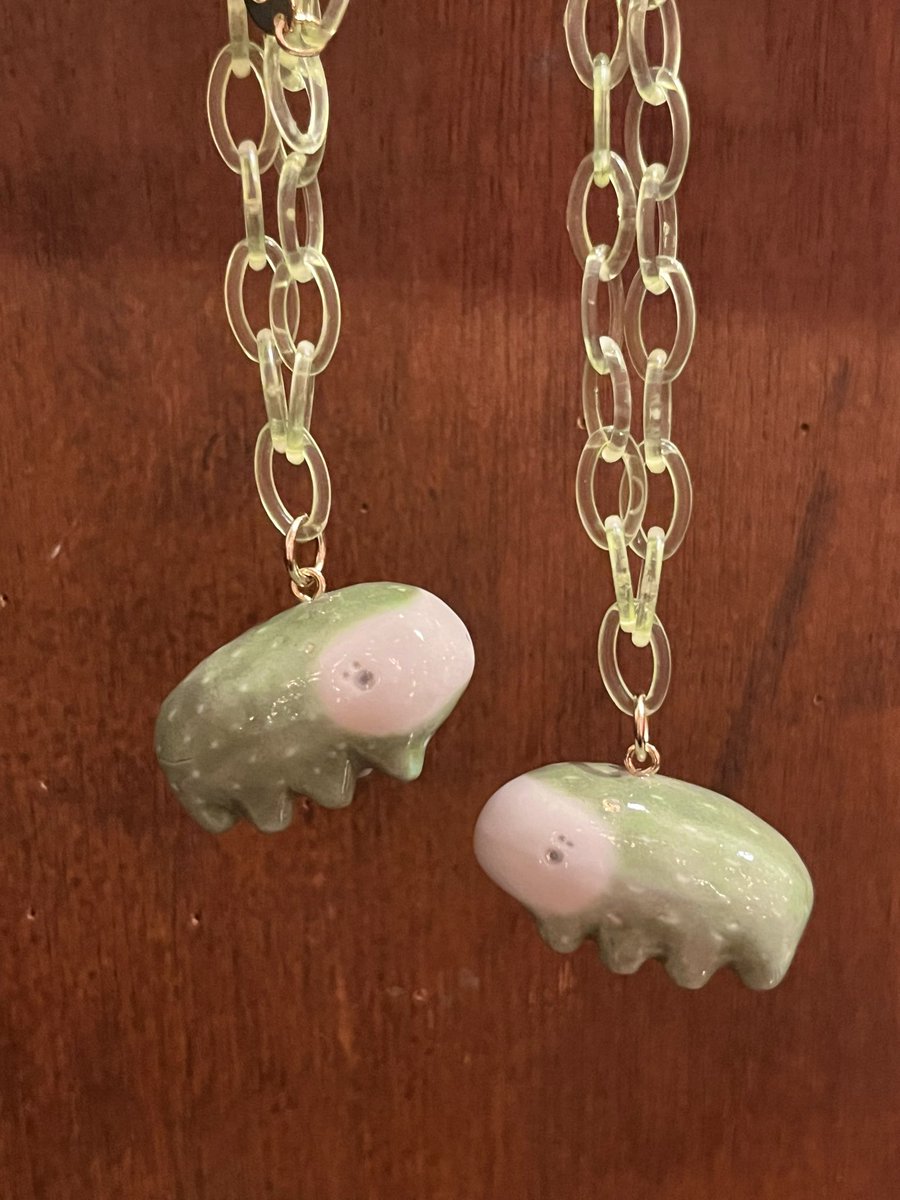 ニヒル牛納品！ tweet media