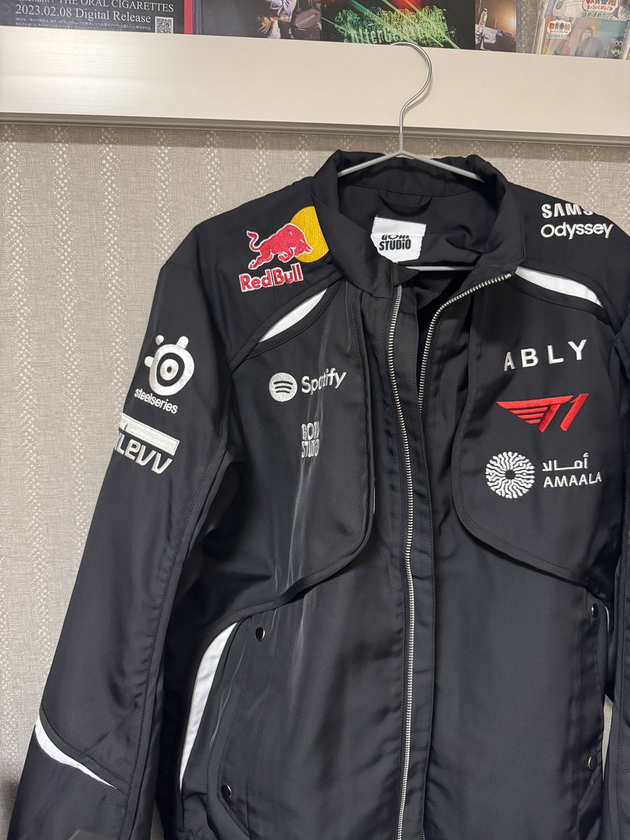 velbellys tweet media