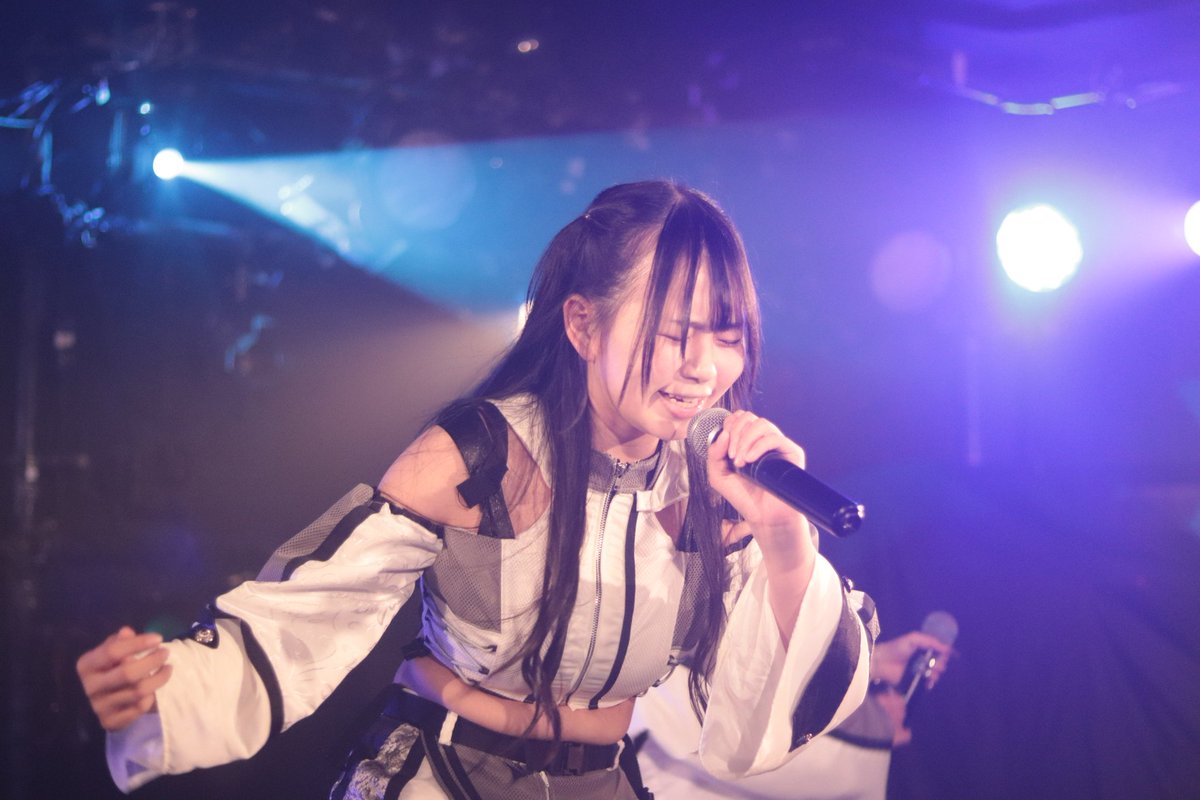 グラモン tweet media