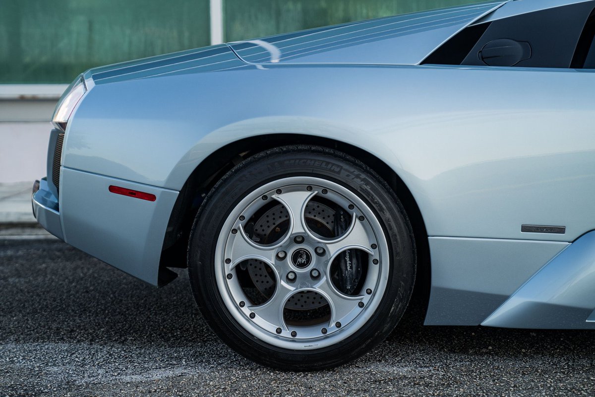 Lamborghini Club tweet media