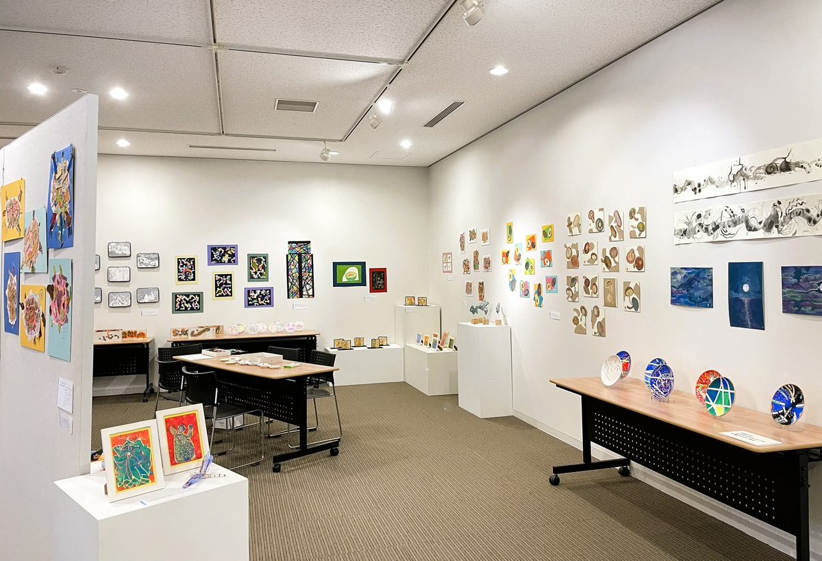 一般社団法人 ART Along 【公式】 tweet media