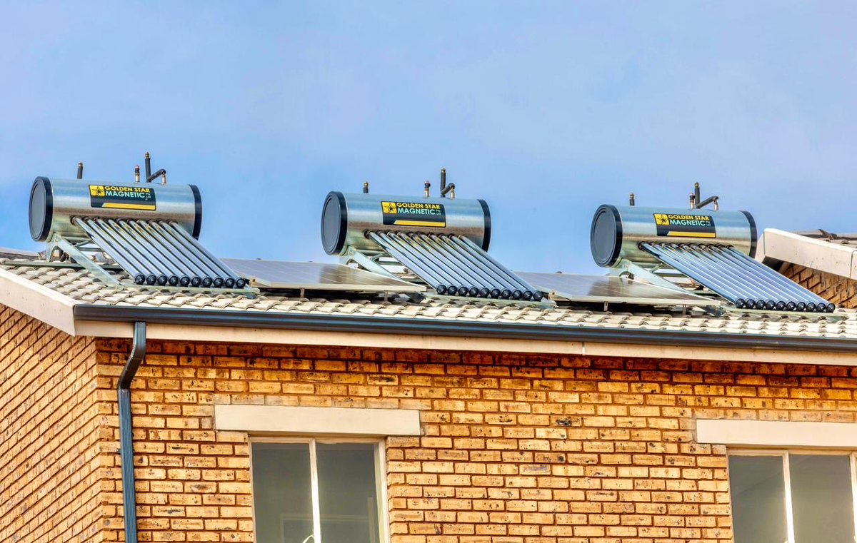 Panyaza Lesufi tweet media