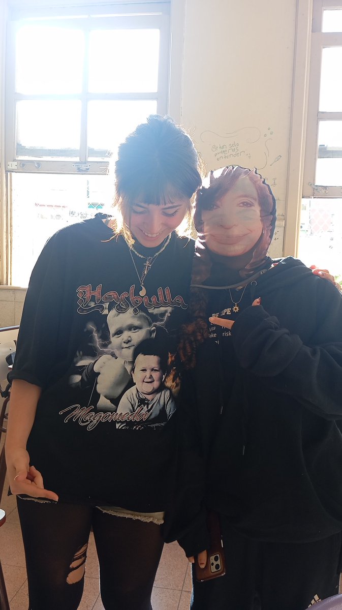 juana 🍏 tweet media