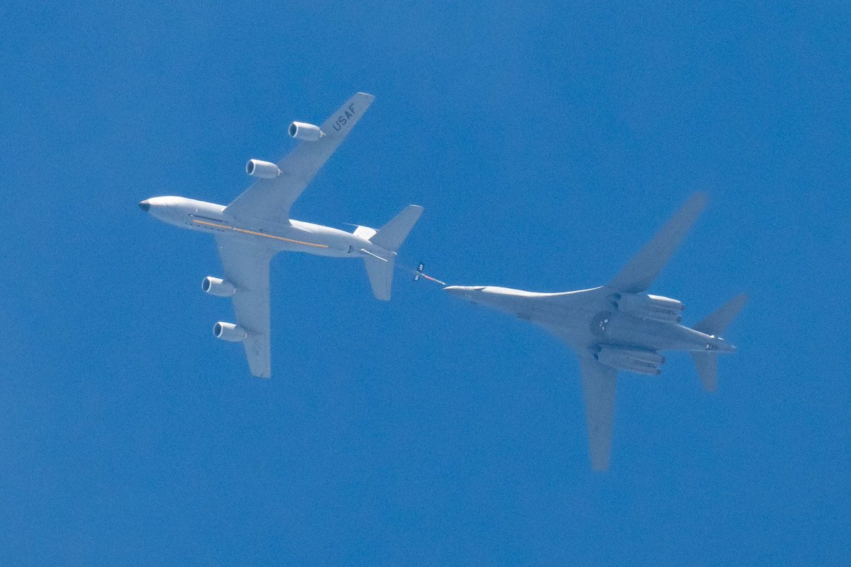 uk_spotter's tweet image. Caught this mornings refuelling over Cornwall of 2 B1’s by their KC135 tankers @usairforce @CornwallLive @itvwestcountry @BBCSpotlight @JetPhotos #avgeek #aviation #bombers #aircraftspotter #usairforce
