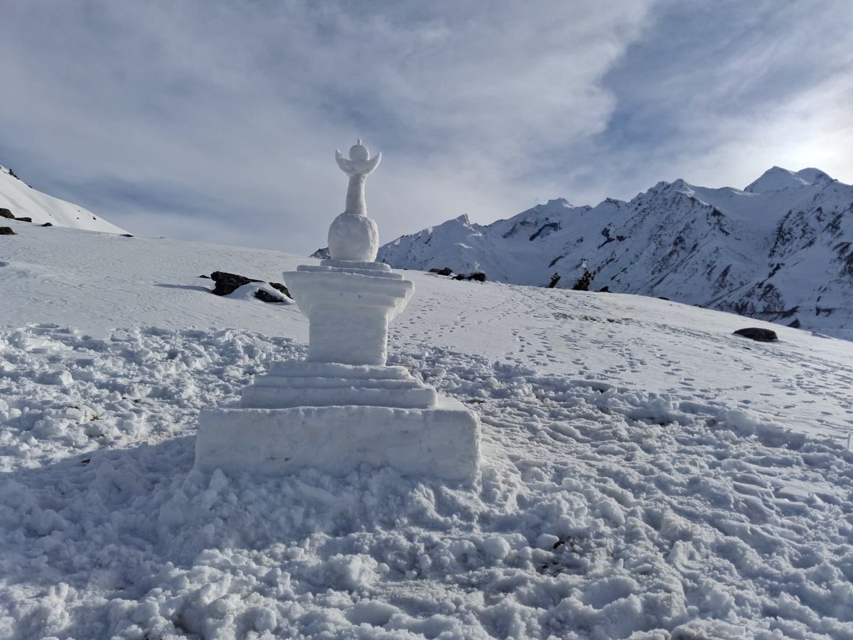 tashizkr's tweet photo. Snow made stupa somewhere at Zanskar##ladakh https://t.co/SACorvCzw0