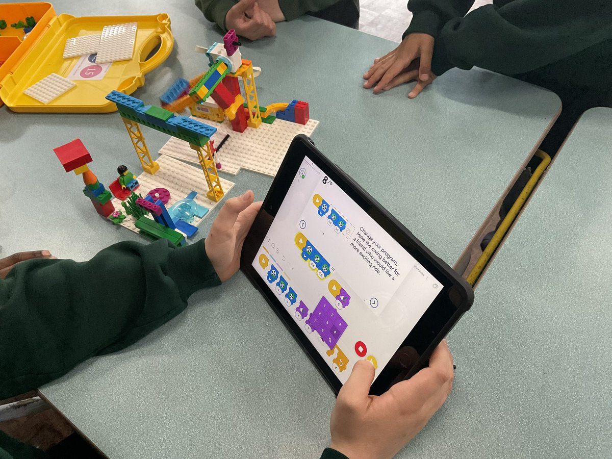 Hyett Education tweet media