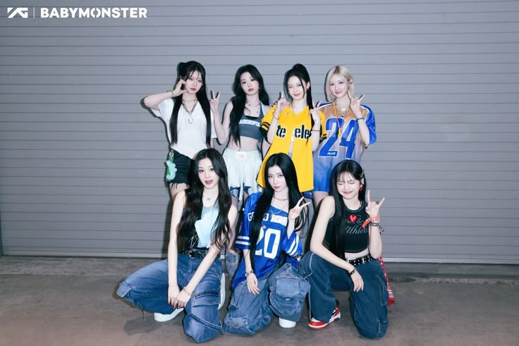 🦋✨️ tweet media