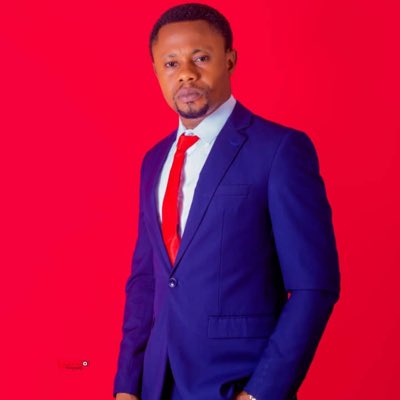iamDize's tweet photo. #NewProfilePic https://t.co/0Yvf1UH6Wy
