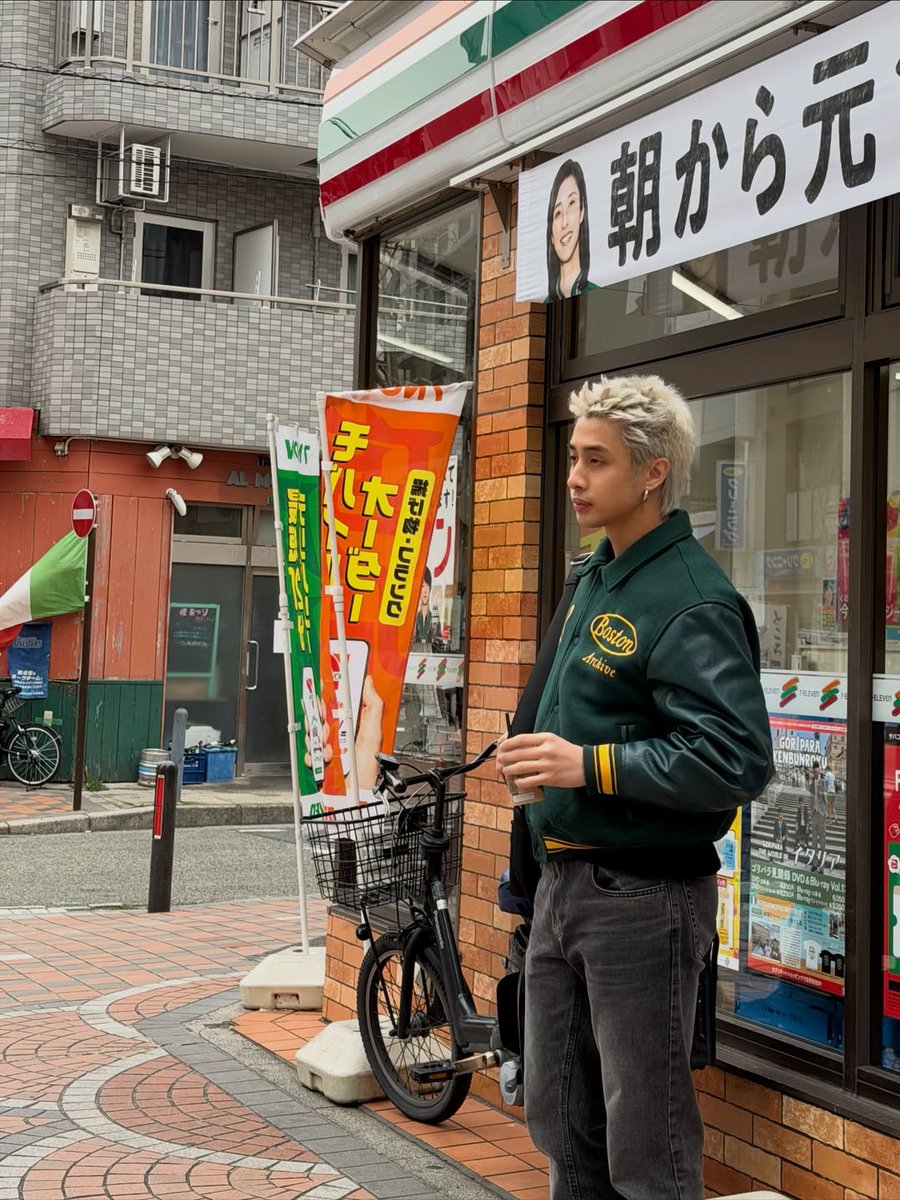 mikki gallery tweet media