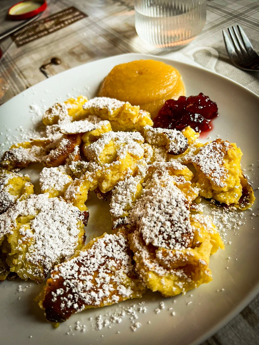 Becherzone tweet media