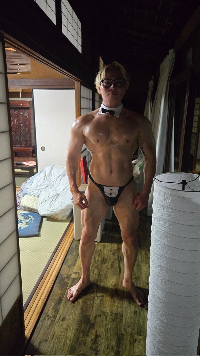 ナルシス小林 tweet media