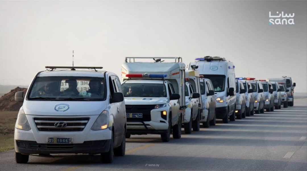 في إطار الاستجابة الميدانية العاجلة للفيضانات والسيول التي شهدتها محافظة الحسكة، أرسلت #وزارة_الطوارئ وإدارة الكوارث فريق عمل متخصصاً إلى مواقع الحدث، بهدف تقديم المساعدة الفورية للأهالي واحتواء آثار الكارثة.
#الحسكة 
#سورية 
#وزارة_الطوارئ