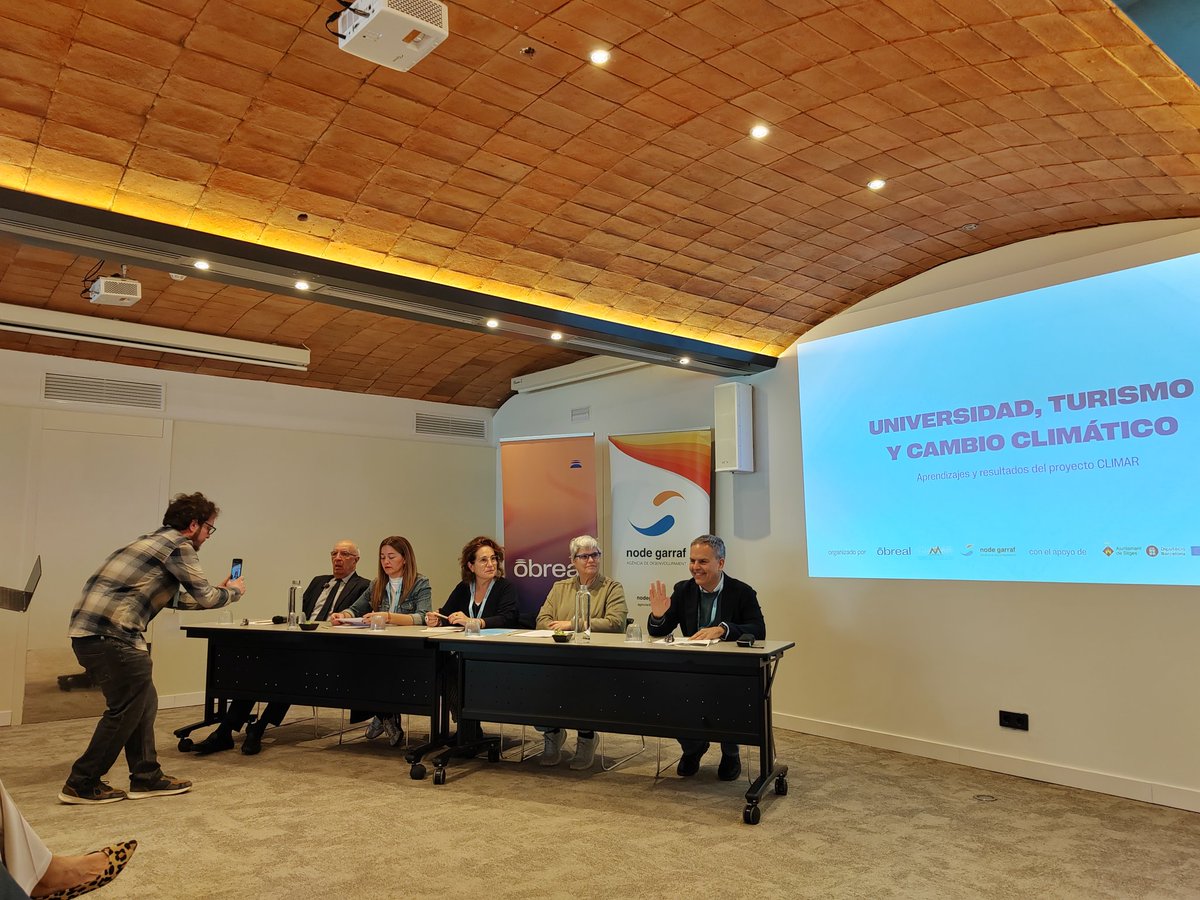 Node Garraf tweet media