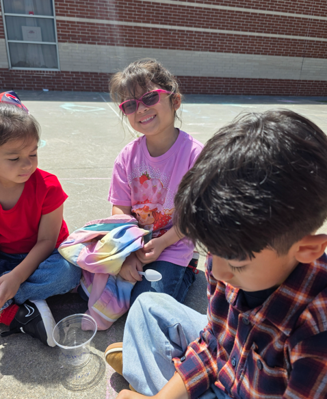 Hood-Case Elementary tweet media