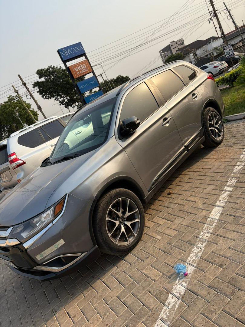 THE CAR PLUG! tweet media