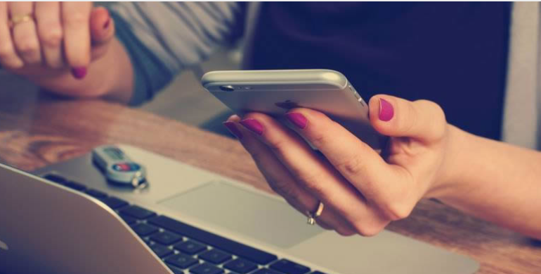 YvonneAJones's tweet image. “𝗖𝗵𝗼𝗼𝘀𝗲 𝗮𝗰𝘁𝗶𝗼𝗻𝘀 𝘁𝗵𝗮𝘁 𝘀𝗵𝗼𝘄 𝘁𝗵𝗲 𝗰𝘂𝘀𝘁𝗼𝗺𝗲𝗿 𝘁𝗵𝗮𝘁 𝘁𝗵𝗲𝘆 𝗺𝗮𝘁𝘁𝗲𝗿.” ~ Marilyn Suttle. One quote from "12 Quotes to Make Customer Retention the Focus of Your Business."
#CustomerRetention #BuildingRelationships yvonneajones.com/make-customer-…