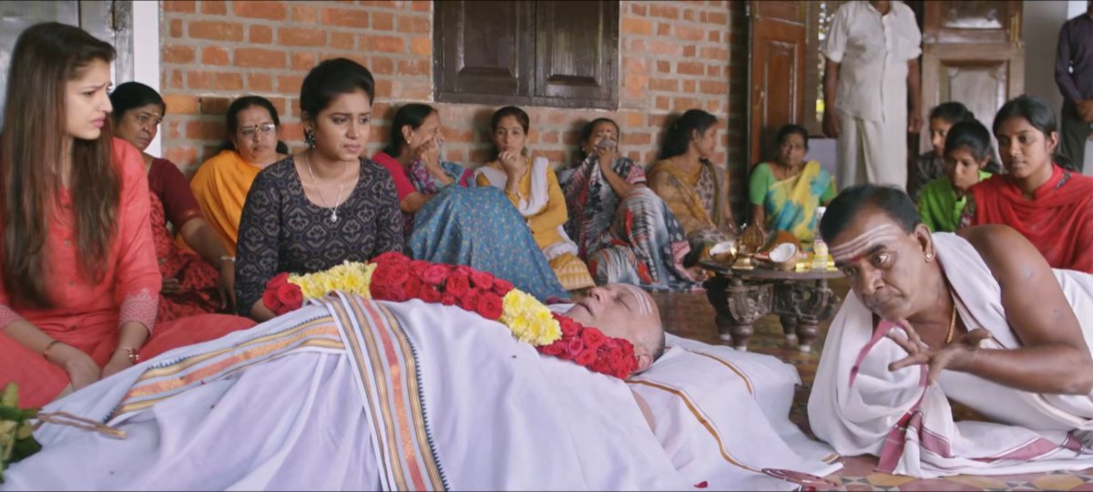 FilmBluffin's tweet photo. @CinemasBroadway @jaivarda04 @SureshJaikanth @gvprakash @justin_tunes @beyondoffcl The highly hyped 2 PM show of #ProjectHailMary has also now been removed. Will you confirm it and the other IMAX show timings at least before tomorrow 1PM? https://t.co/Yrsbw7zYIt