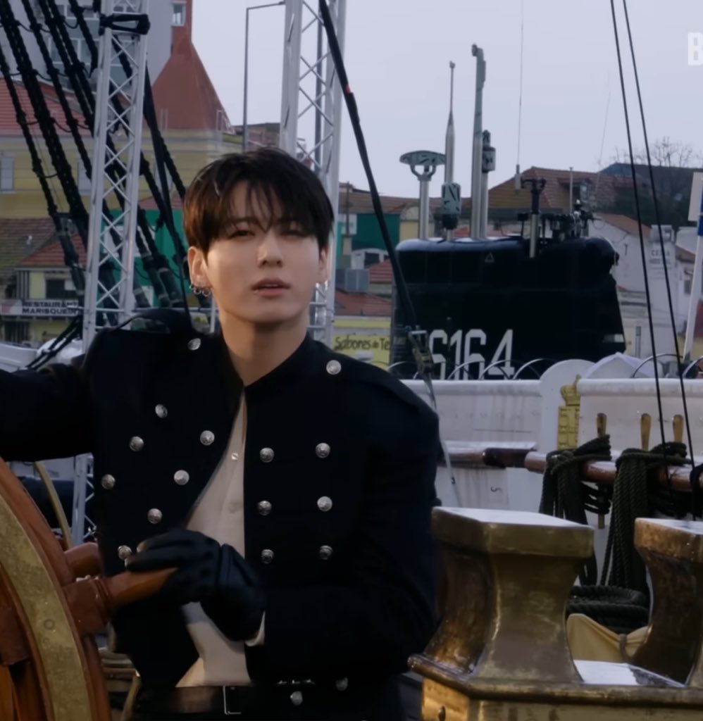 🐱🍊🥢ʟɪʟ ᴍᴇᴏᴡ ᴍᴇᴏᴡ ⑦ 💜 tweet media