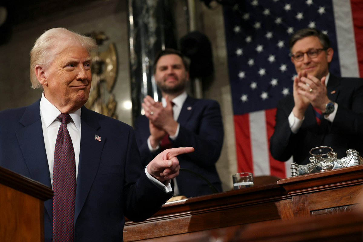 PlowOn 🦉 tweet media