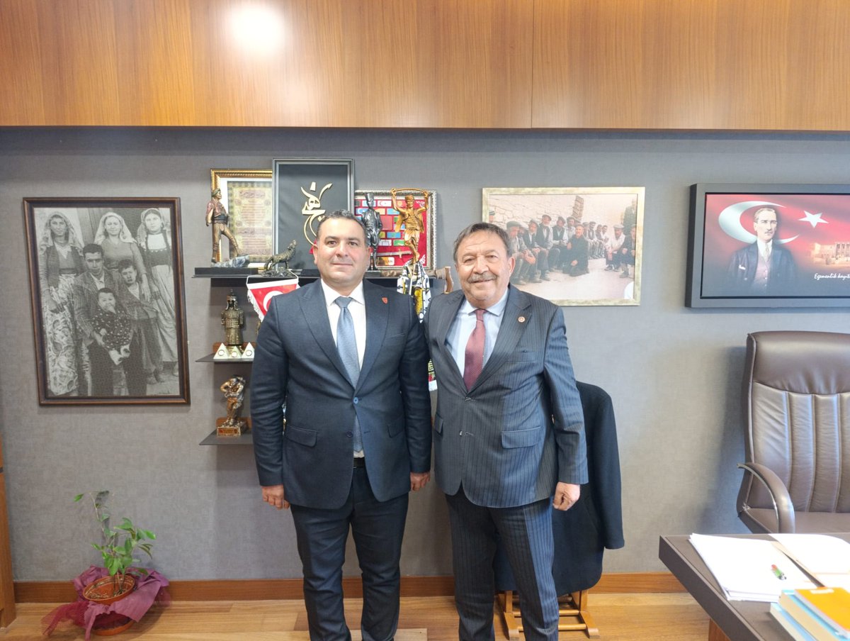 Bugün <a href="/TmsyGaziler/">T.M.S.Y GAZİ SAYILMAYANLAR</a> Başkanımız Sn <a href="/ErtugrlGaziTmsy/">ERTUĞRUL GAZİ DEMİR</a> ve
Başkan yardımcılarımız
Sn <a href="/mustafaulu60332/">T.M.S.Y. mustafa uludogan</a> ile <a href="/TBMMresmi/">TBMM</a> de <a href="/iyiparti/">İYİ Parti</a> Ankara milletvekili <a href="/ArslanYuksel06/">Yüksel Arslan</a> 'i
ziyaret edilmiştir. 
Sn  <a href="/ArslanYuksel06/">Yüksel Arslan</a> ile <a href="/TmsyGaziler/">T.M.S.Y GAZİ SAYILMAYANLAR</a> vatan evlatlarının Gazilik haklarını için çıkacak Kanun