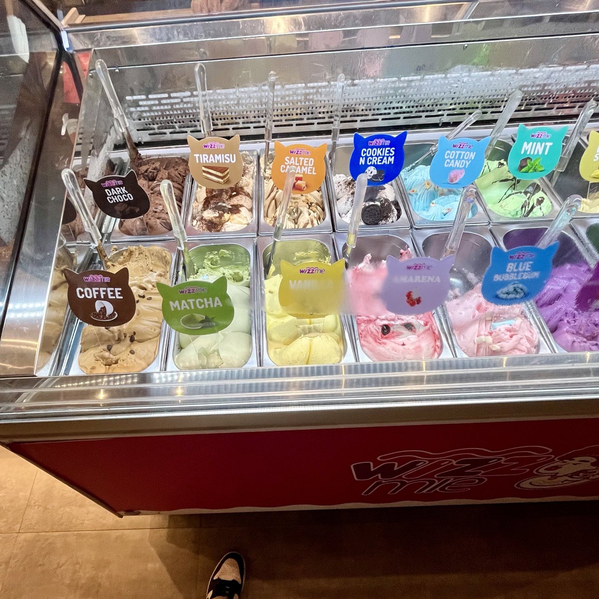 alora skay tweet media