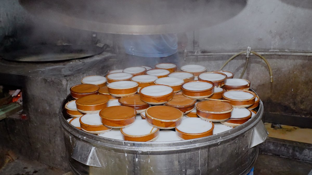 Katie Bond tweet media