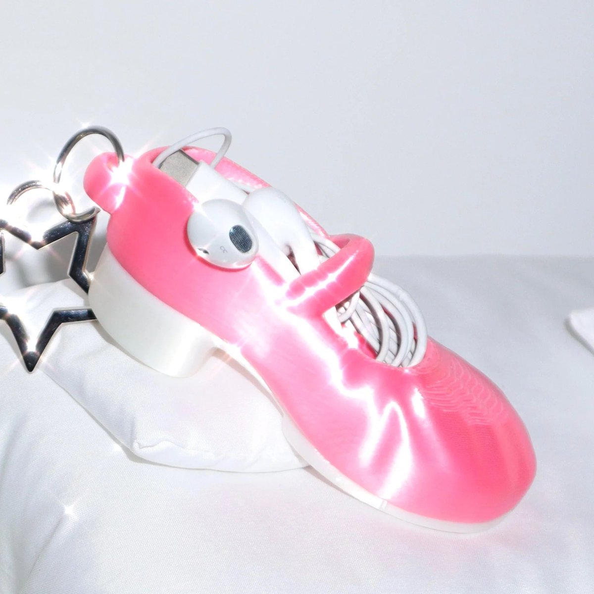 나니Nanee tweet media