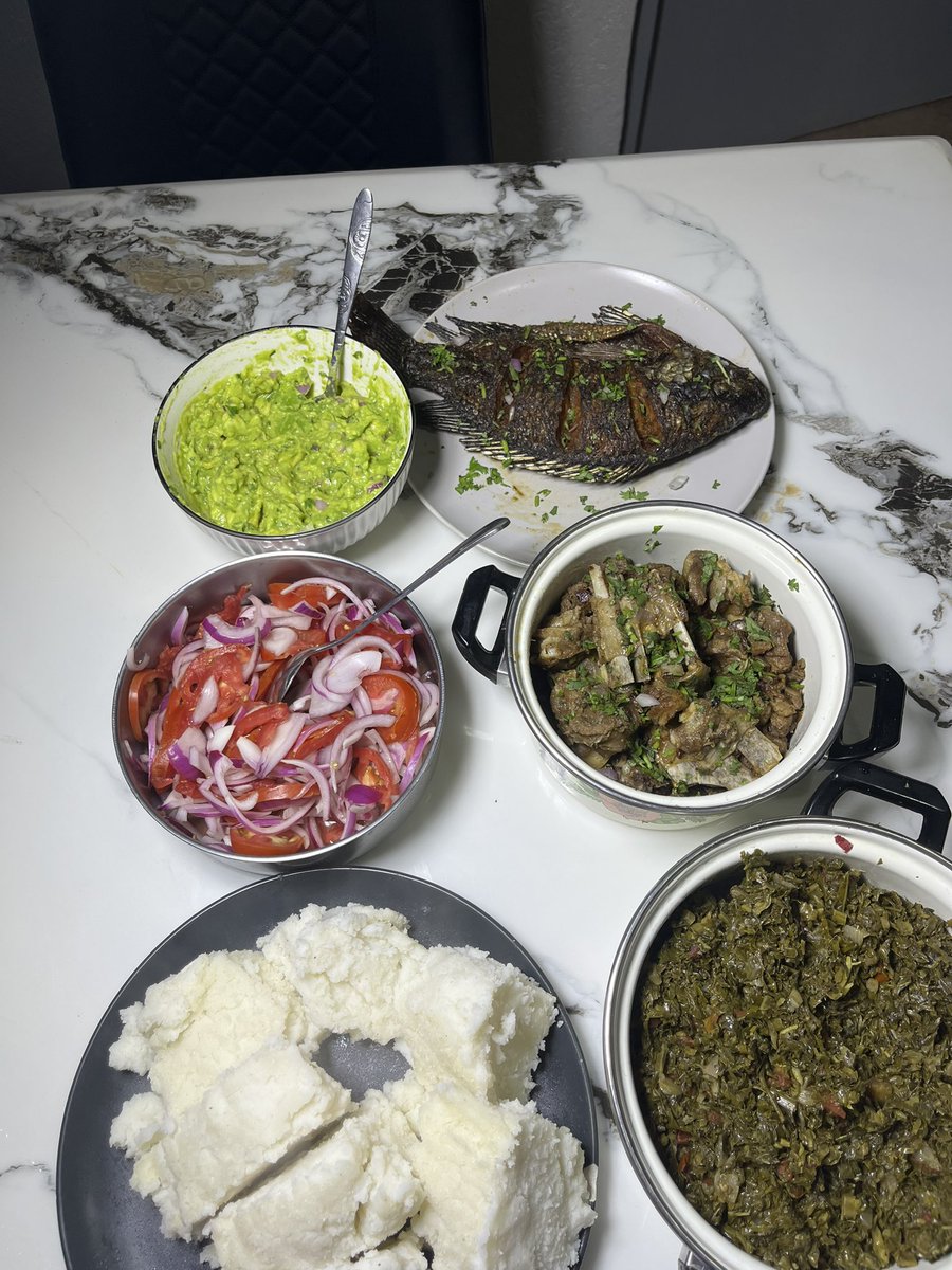 Miss Chanandler Bong #7 #8 🍉 :) tweet media