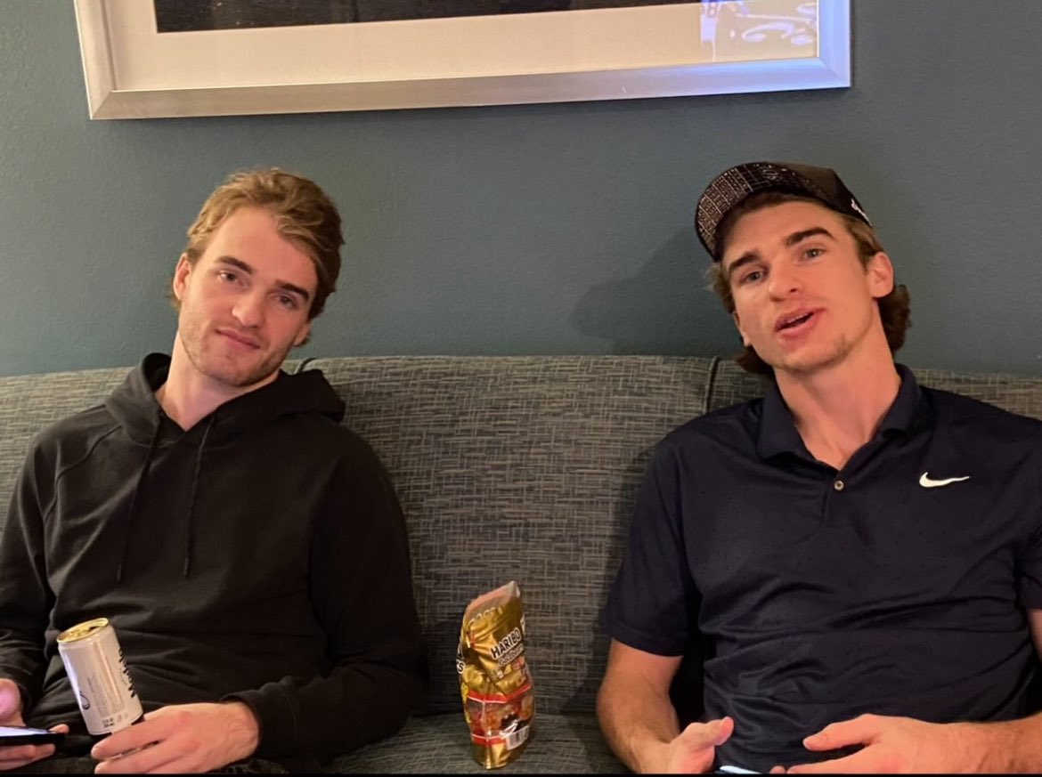 shay — stick szn🏒✨ tweet media