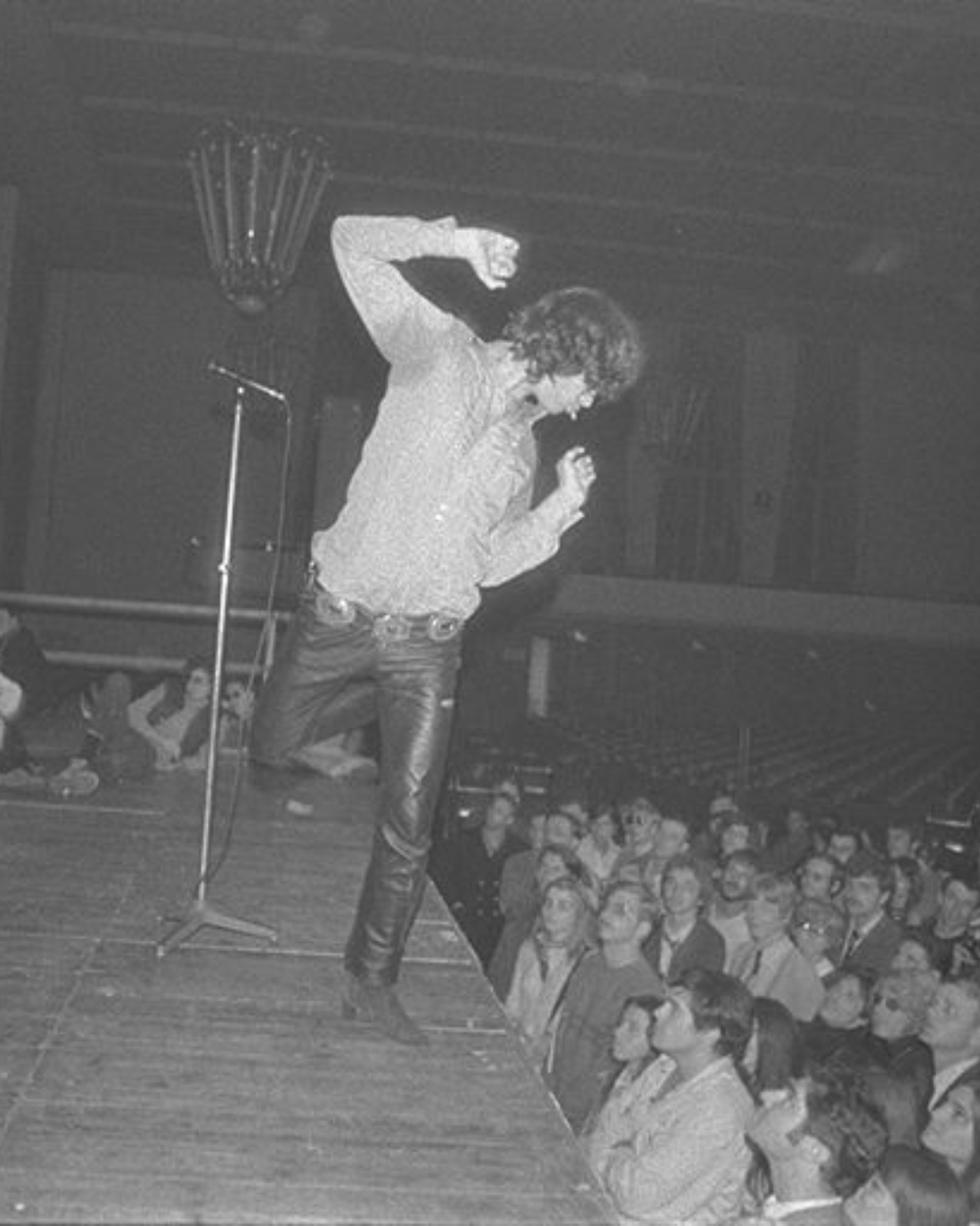 Jim Morrison tweet media