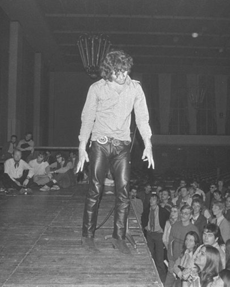 Jim Morrison tweet media