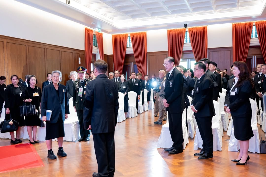 สลิ่มปกป้อง​สถาบัน​🇹🇭👑 tweet media