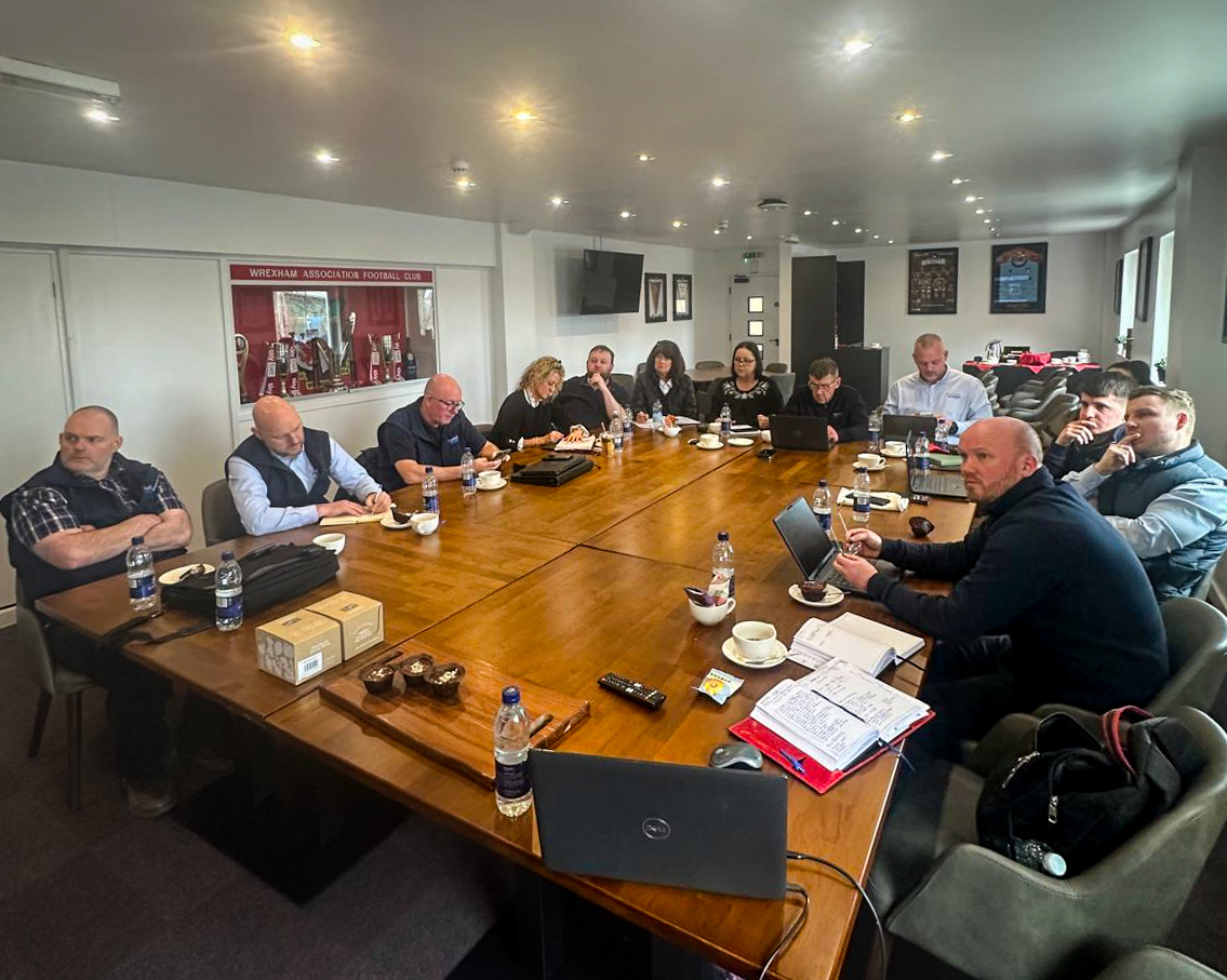 Castell Howell Foods tweet media