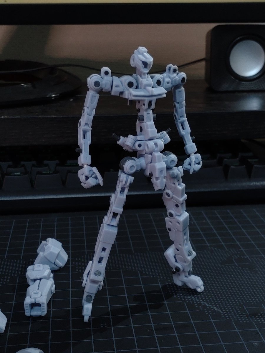 ヒユウ tweet media