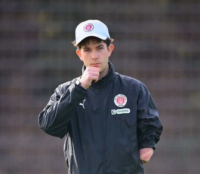 Red Media tweet media