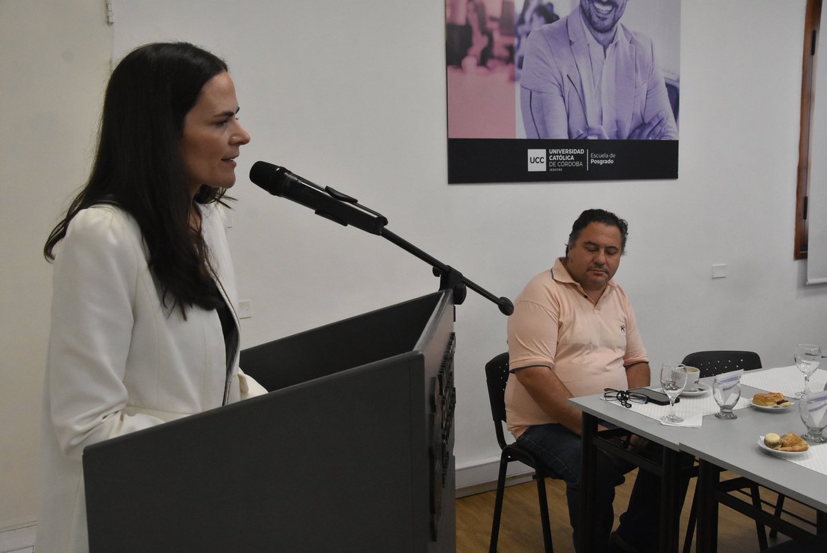 DamianBizzi's tweet photo. #Instituto participamos junto a otras entidades deportivas y empresariales, de un encuentro con el arzobispo Angel Rossi y autoridades de Caritas, en la Universidad Catolica. En la misma se abordo los propositos de la entidad social, sus logros, objetivos futuros y las posibilidades de apoyo cada uno desde su lugar.