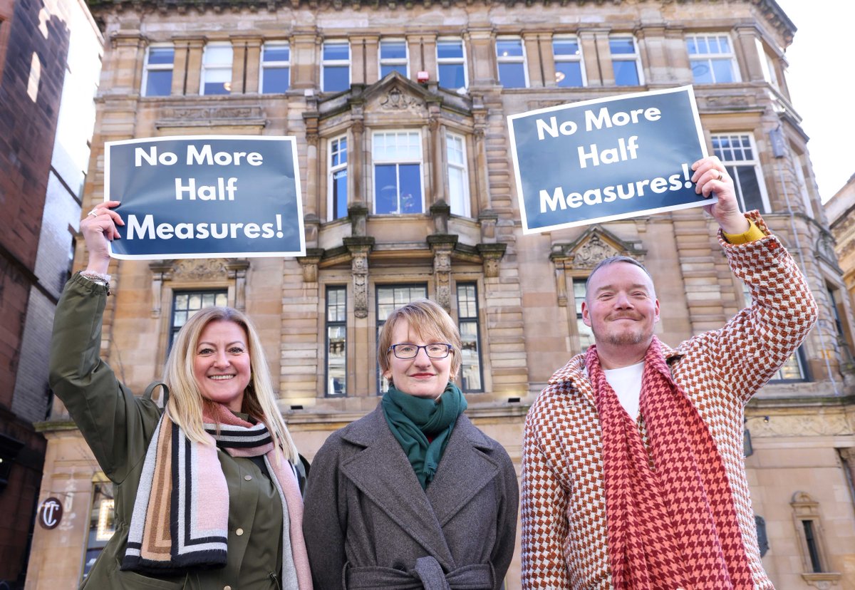 AlcoholFocus's tweet photo. We’ve added a new page to our website providing information about the upcoming #ScottishElections 

Featuring all you need to help us campaign for the next Parilament to end the half measures and get serious about tackling alcohol harm.

https://t.co/0hYyqHgw8H https://t.co/l6MM6E51r9