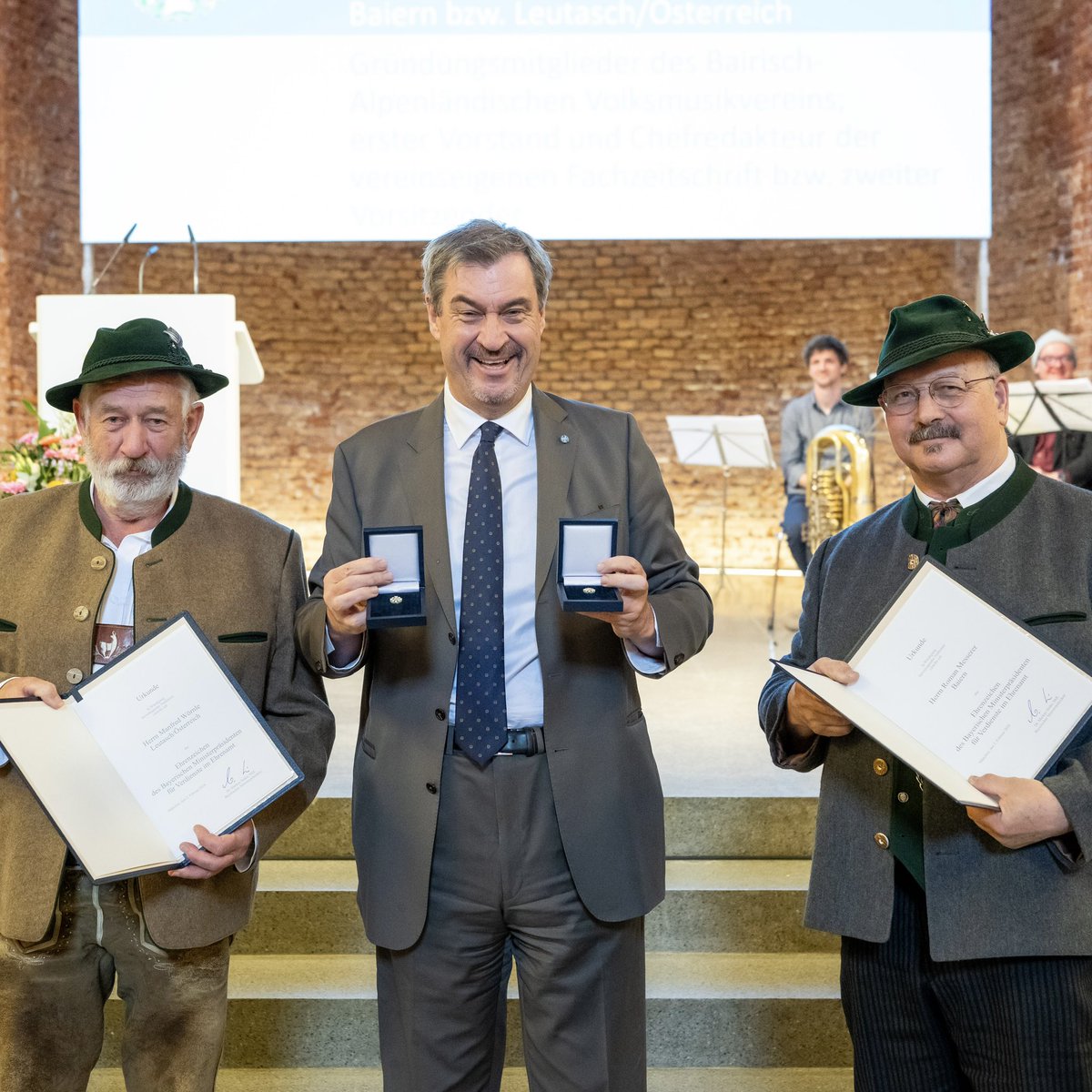 Markus Söder tweet media