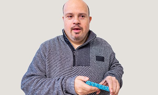 RCNi_Christine's tweet photo. People with learning disabilities often require medicines for various comorbidities, but overprescribing and polypharmacy can reduce health and quality of life. This #CPD article @wakups @UniWestLondon outlines effective medicines management strategies.

https://t.co/nCeVt7IhMB https://t.co/9jr5NOZqTA