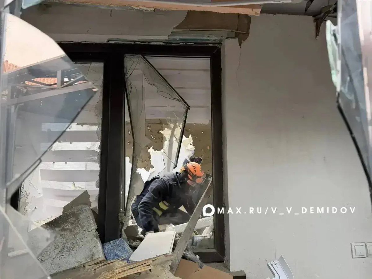 Дождь tweet media