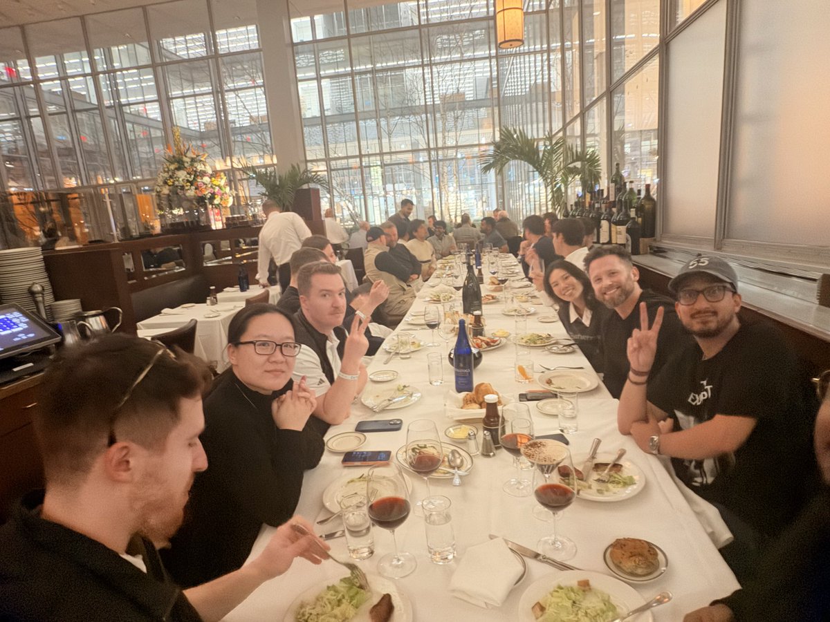 Aishwary tweet media